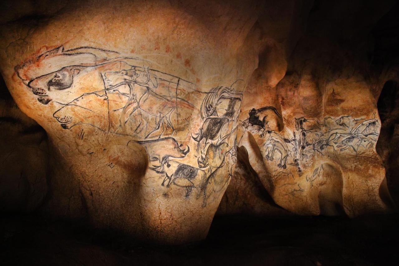 Gite Le Chamaju Labeaume Bagian luar foto
